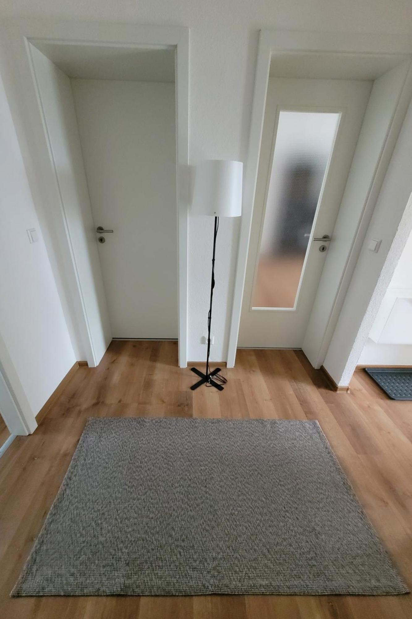 Living Flat, Eine Wohnung Mit Zwei Schlafzimmern Und Balkon Schorndorf  Bagian luar foto